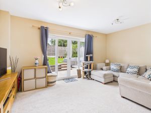 Living room - click for photo gallery